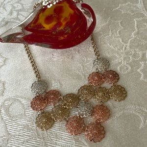 Floral Theme Delicate Necklace Fashion Jewelry